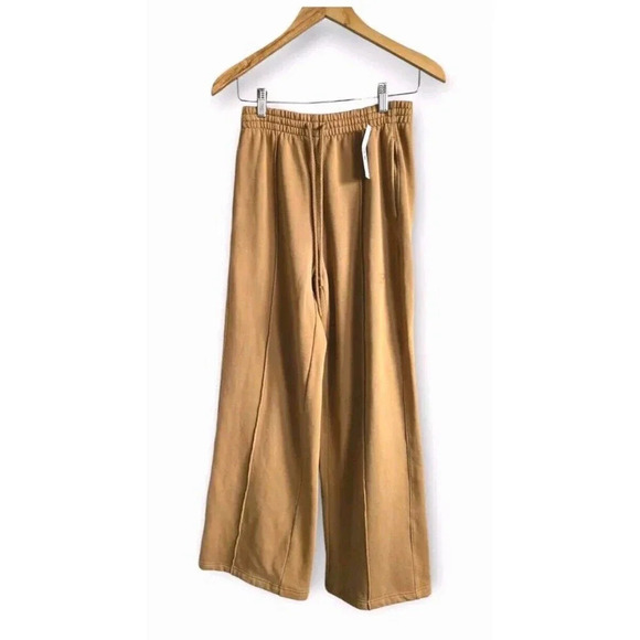 Pink Wide Leg Pants Womens SP Tan Relaxed Fit Ivy Fleece Victoria’s Secret NWT - Picture 1 of 8